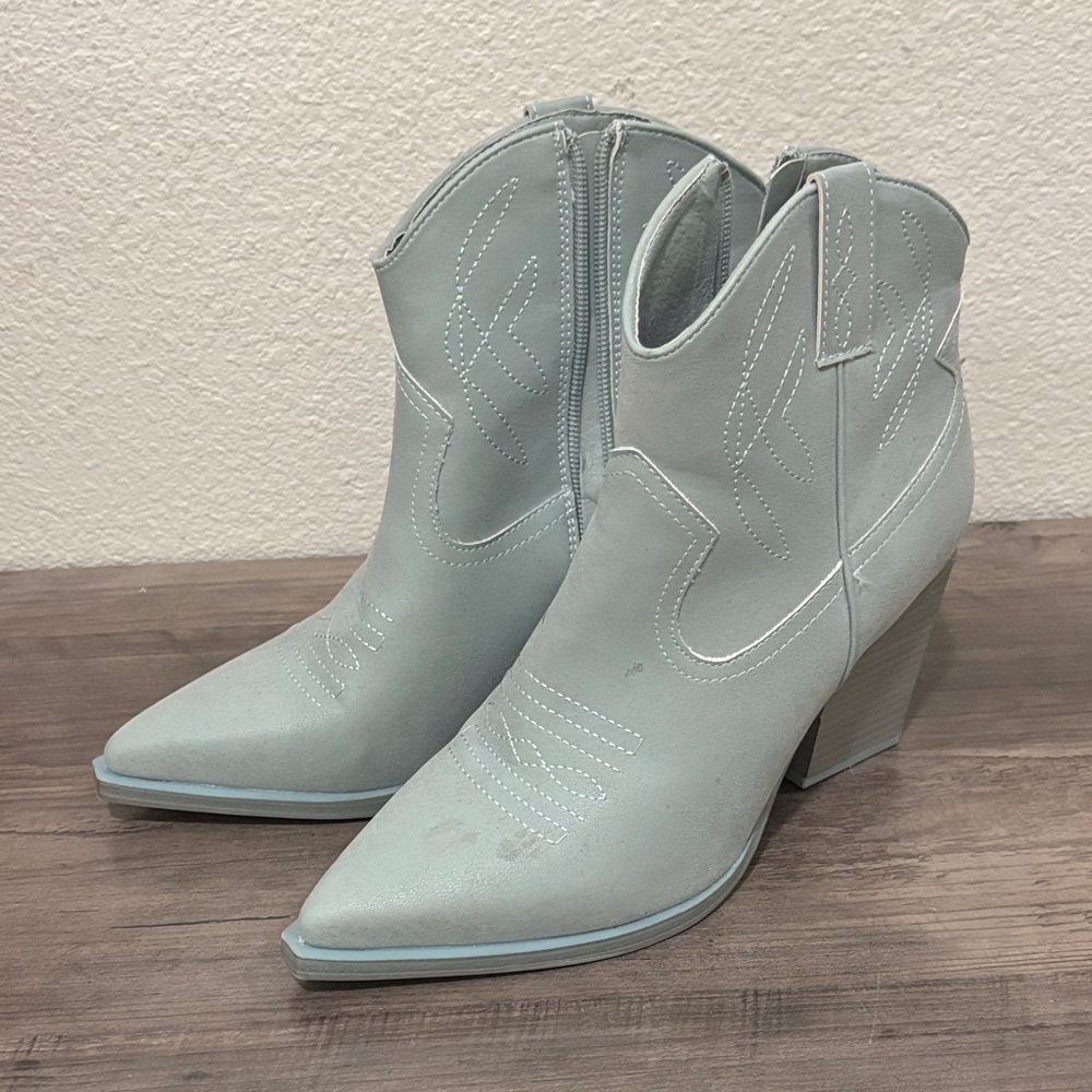 MIA Sawyer Light Blue-Gray (Mist) Ankle Boots